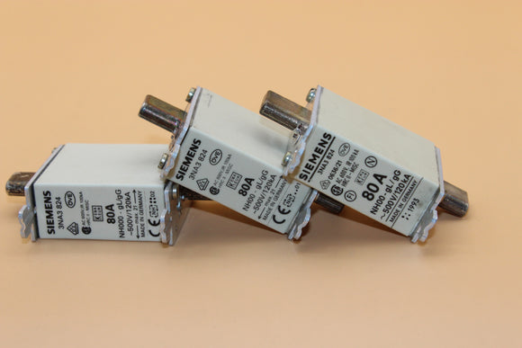 New | SIEMENS | 3NA3 824